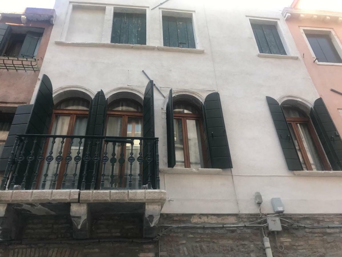 Privacy In Venice - Your Apartment To Be Let Alone Екстериор снимка